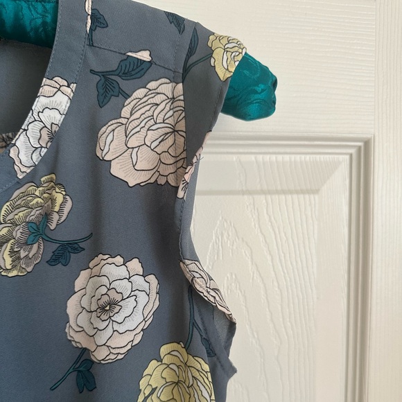 Loft tank top - Picture 6 of 8